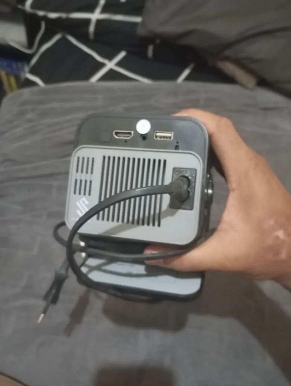 Projetor HY320