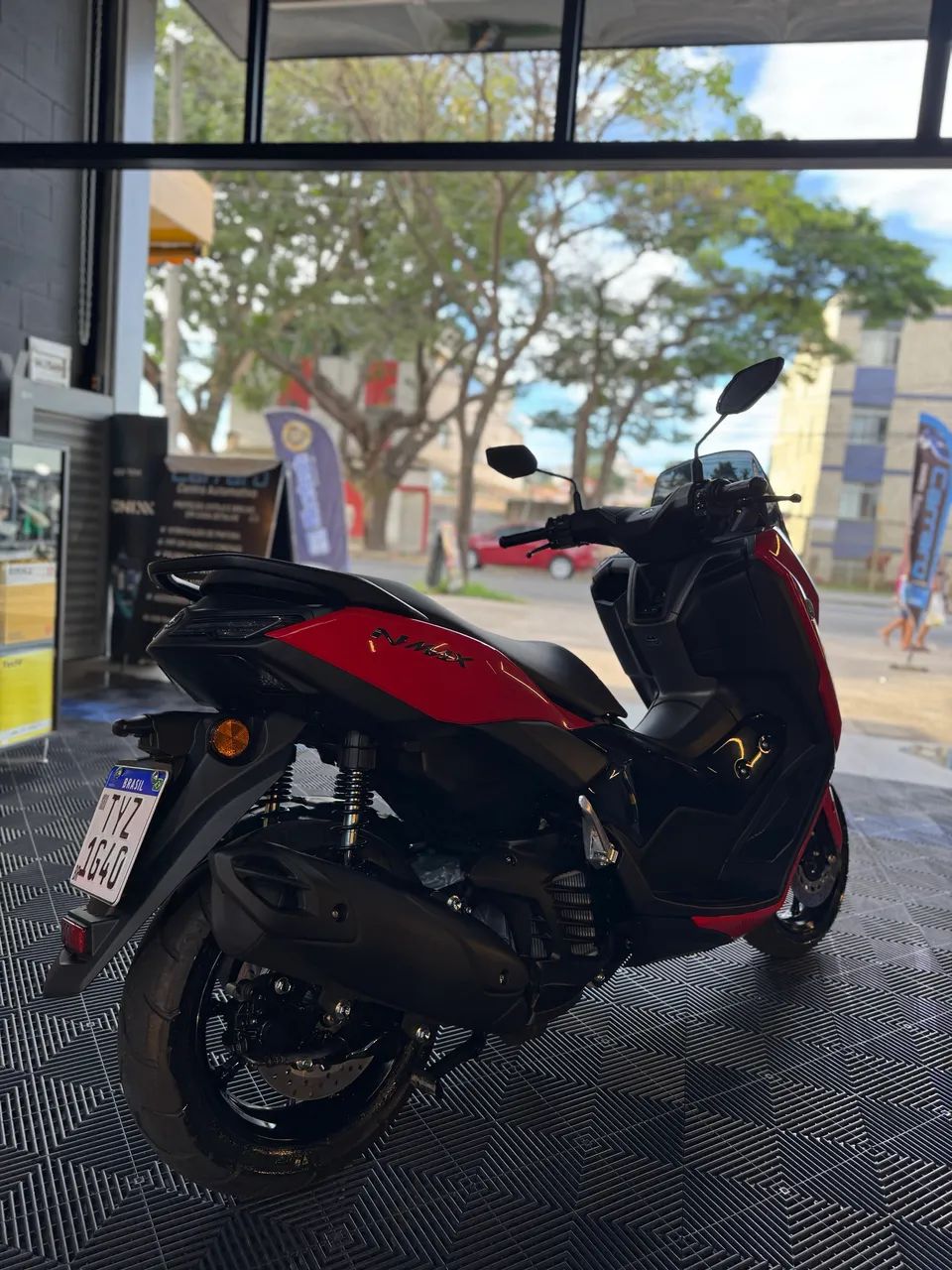 Yamaha Nmax  - Foto 4