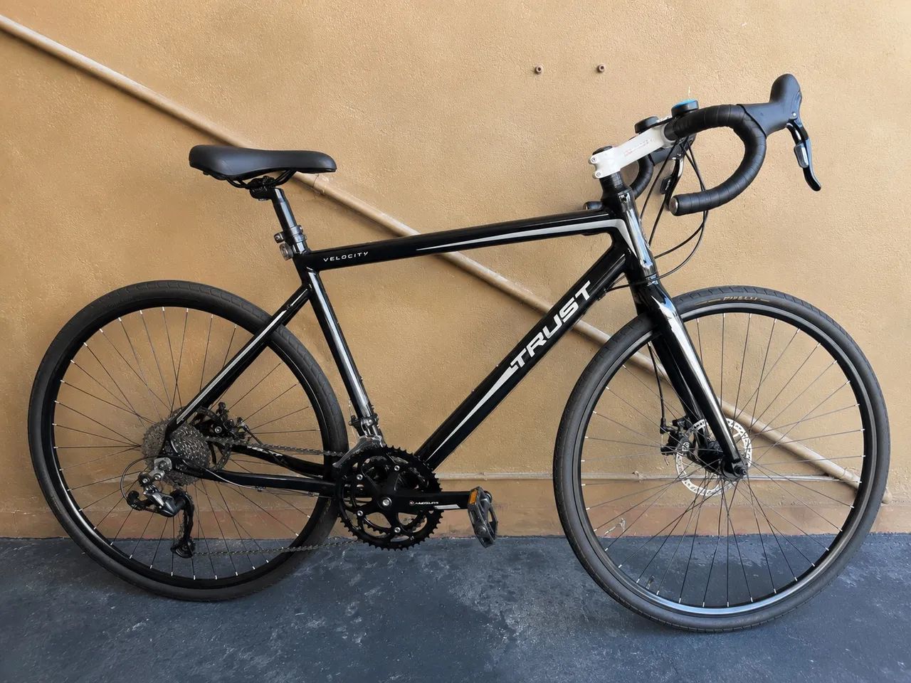Speed aro 700 Trust