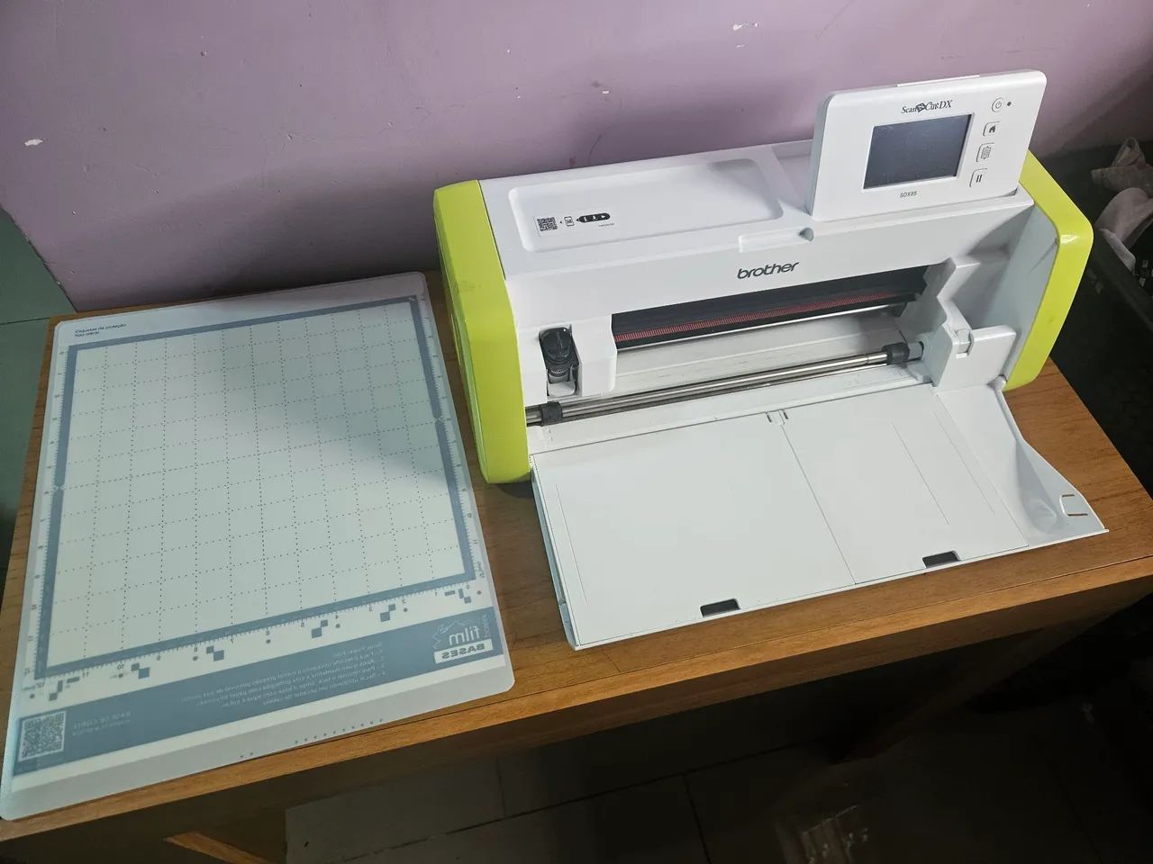 Plotter de Recorte Brother ScanNCut DX SDX85 - Perfeito Estado!