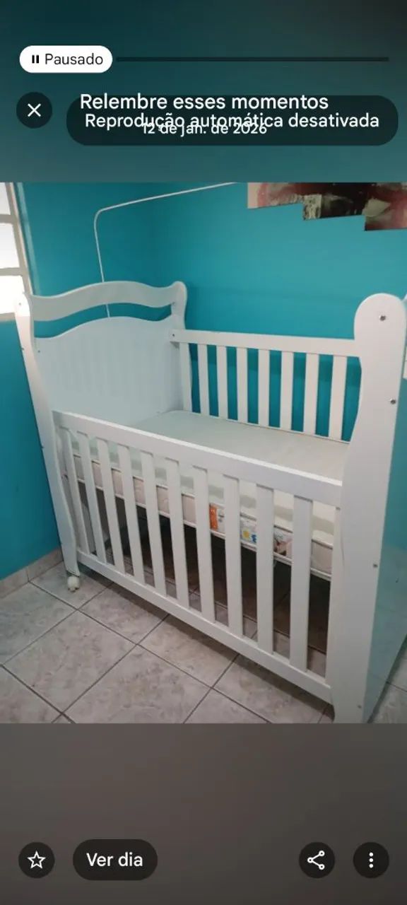 Berço americano com colchão 