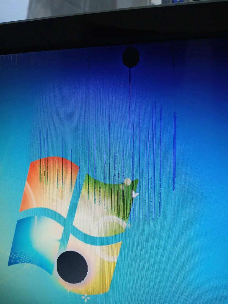 Monitor HP 19 pol LCD  com inclinaçao. - Foto 3