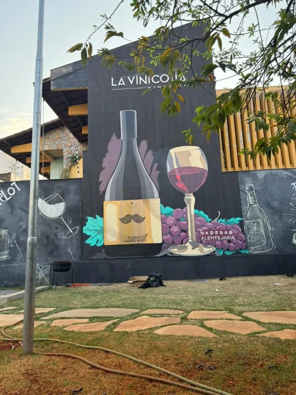 Graffiti Artístico para Paredes - Residencial e Comercial  - Foto 4