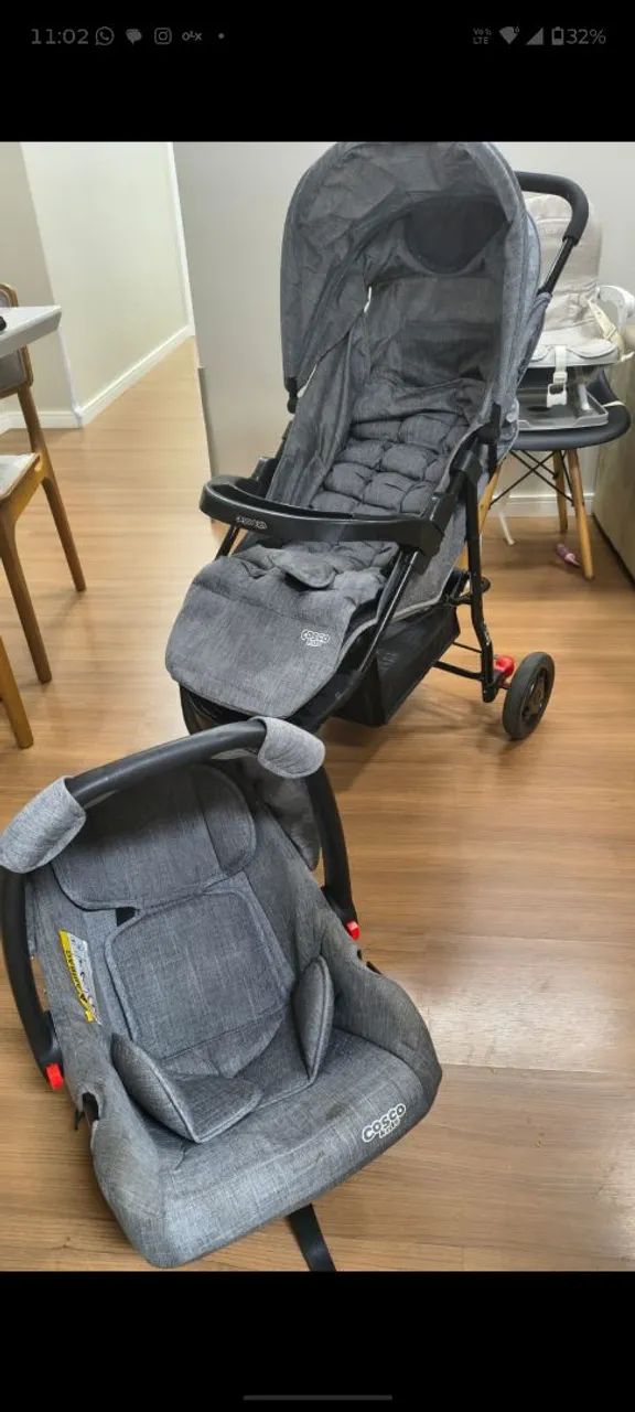 Carrinho e bebe conforto Cosco