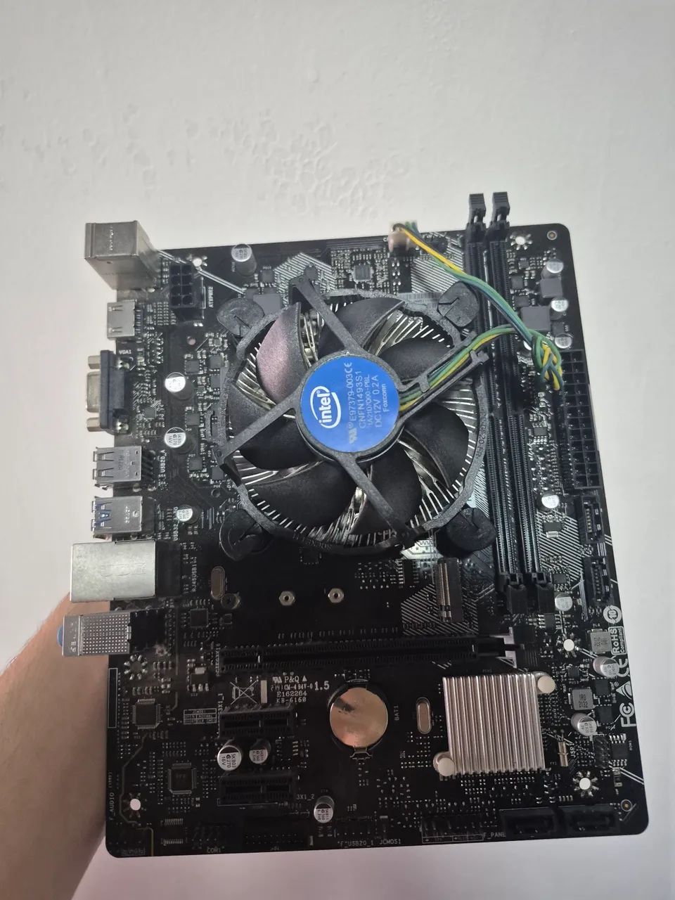 Kit upgrade i3 10 geração placa mãe H610M - Foto 4