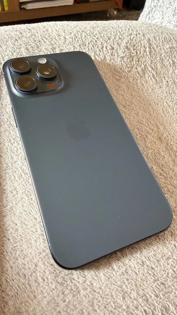 iPhone 15 Pro Max 512gb - Foto 3
