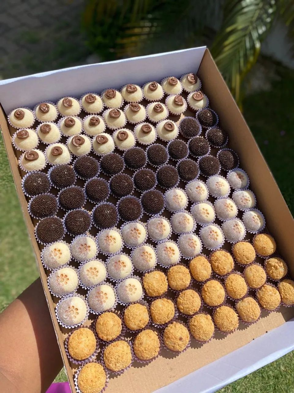 CENTO BRIGADEIROS