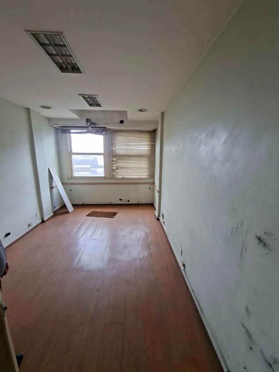 ALUGO SALA COMERCIAL AV ANTONIO CARLOS - Foto 3