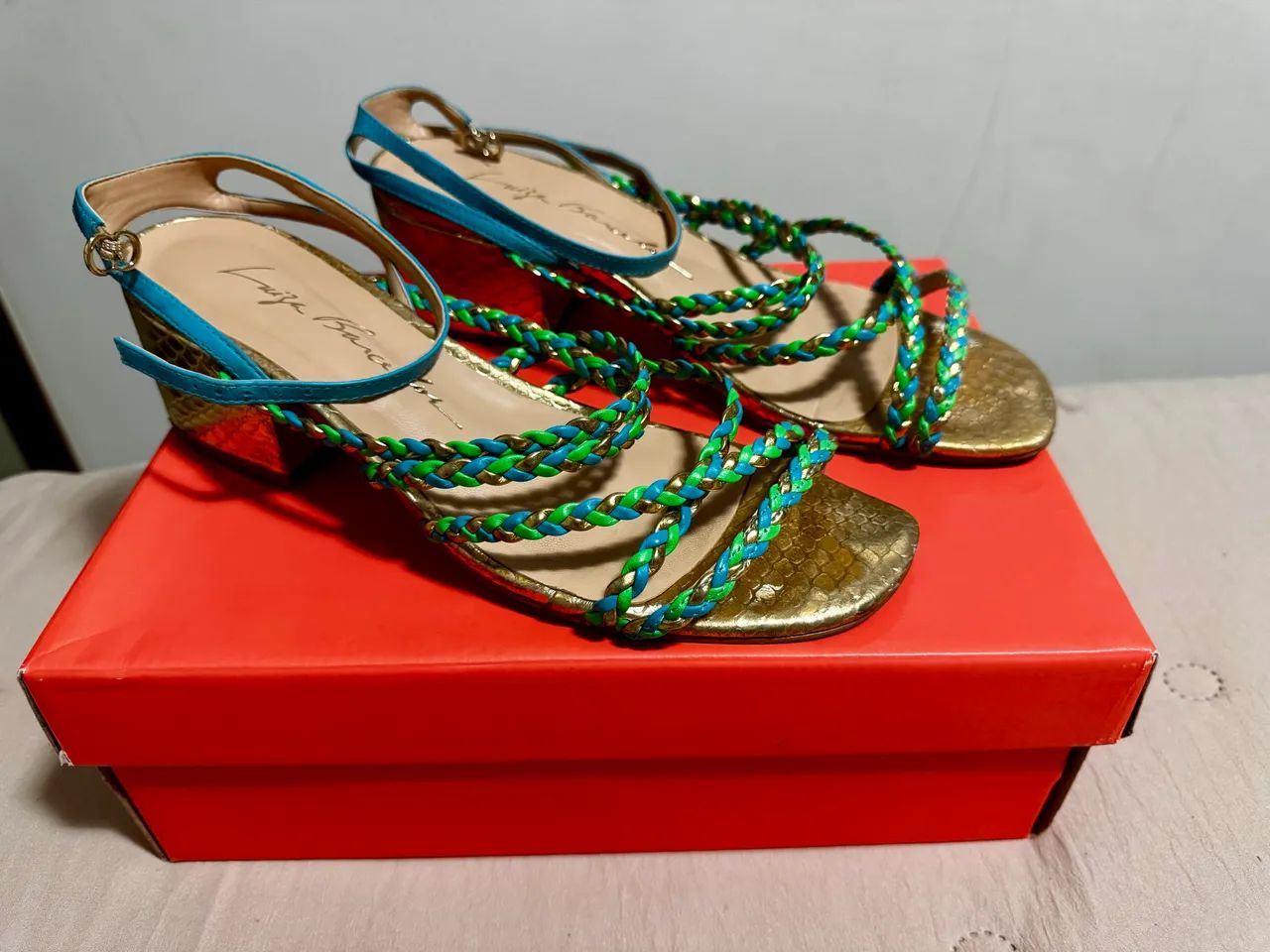 sandália verde e azul luiza barcelos - Foto 2