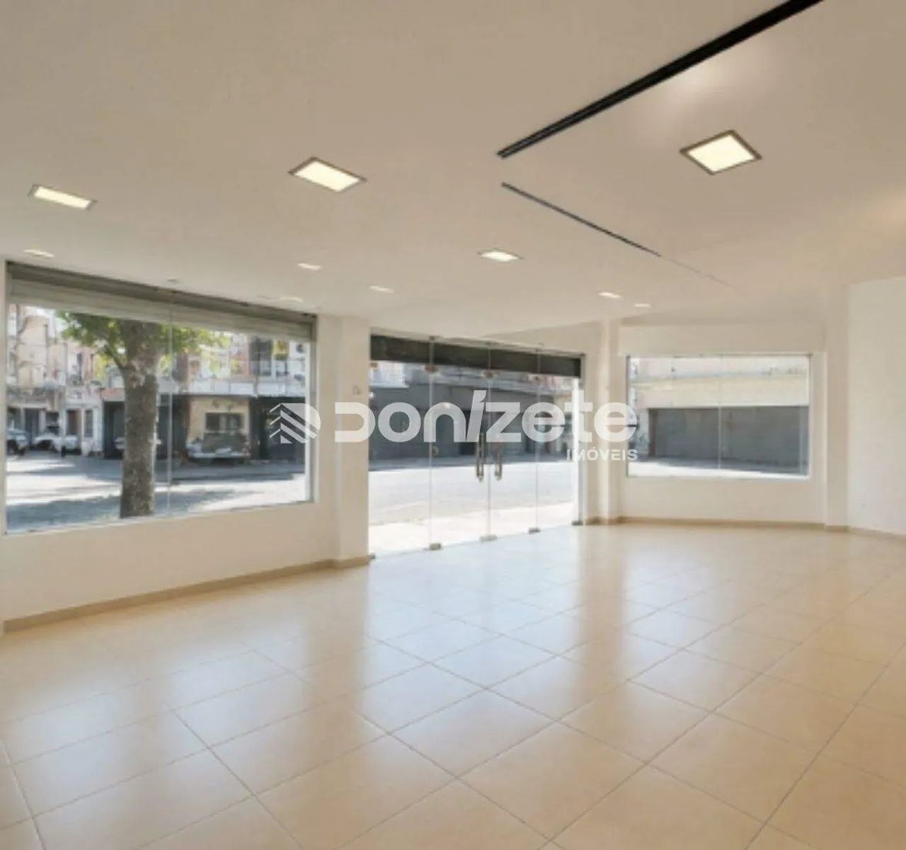 Prédio Comercial à venda no Centro de Santo André - Salão + Salas independentes - Foto 3