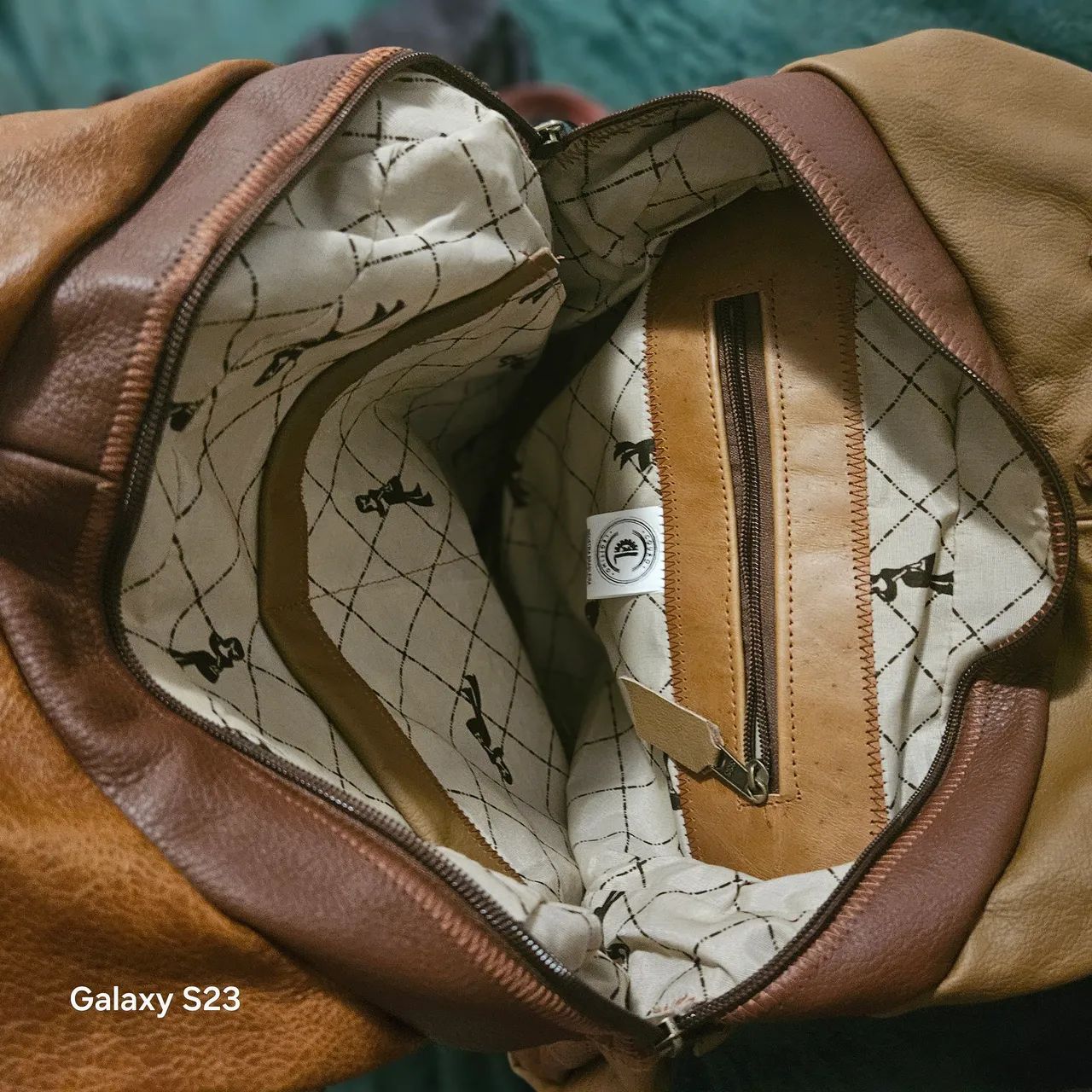 Bolsa de couro toda forrada  - Foto 4