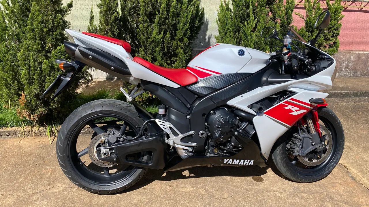 YAMAHA R1 SPECIAL EDITION
