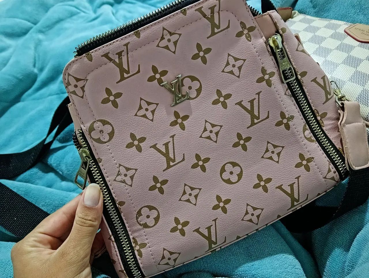 Bolsa Louis Vuitton baú  - Foto 2