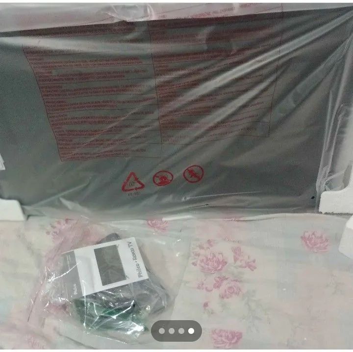 Tv smart 32 polegadas (tela quebrada)