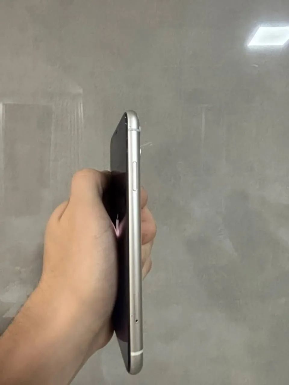 iPhone 11 64GB Todo original - Funcionando tudo em ótimo estado - Foto 5