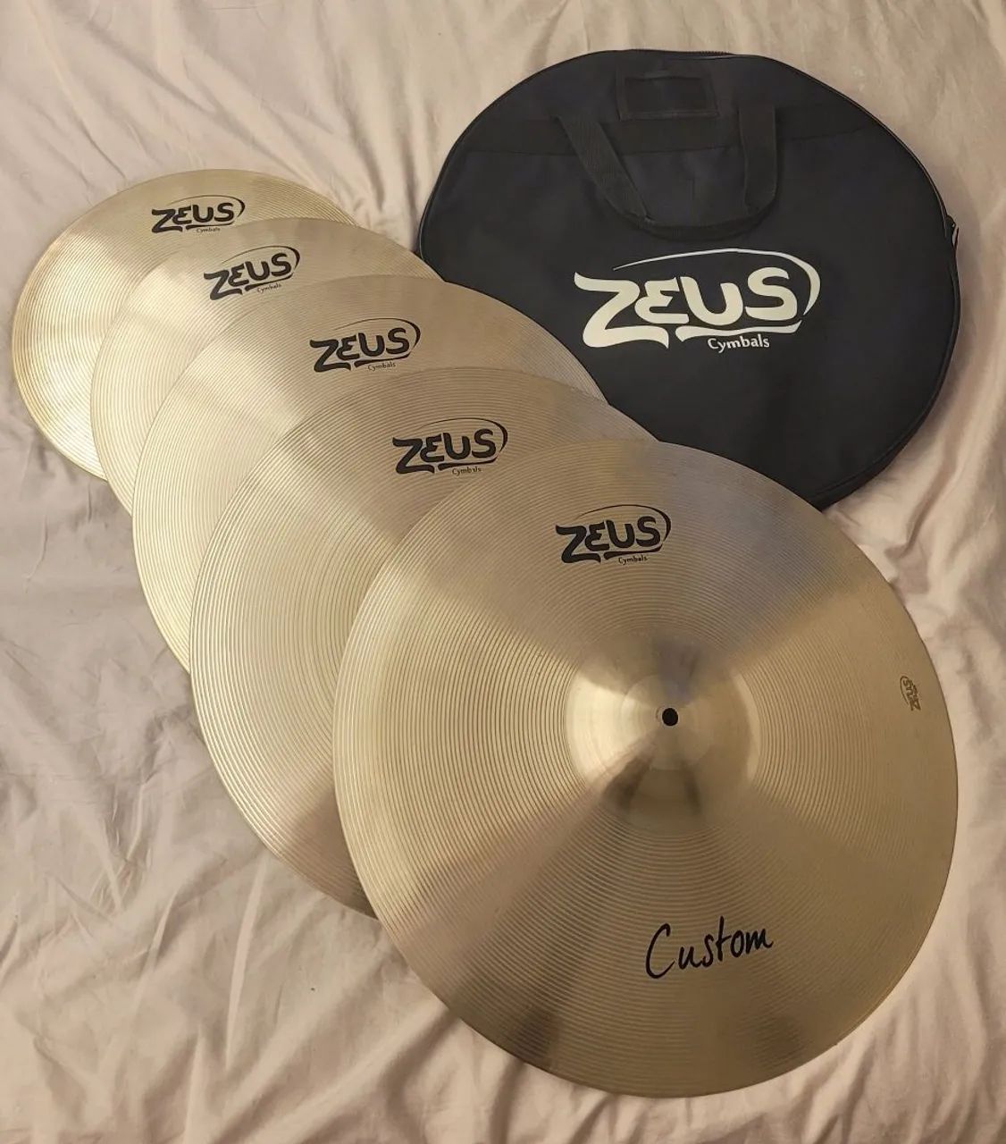 Kit de pratos Zeus Custom 2x14/17/18/20 - Instrumentos musicais