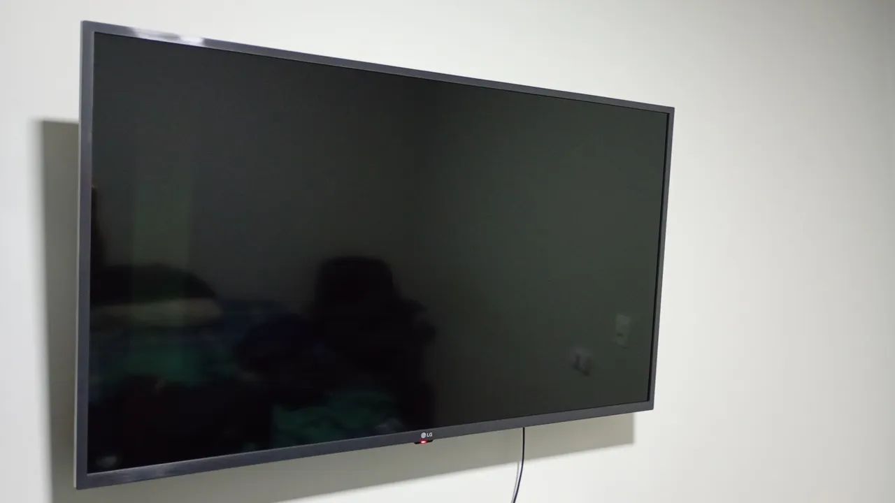 Smartv 43' LG semi nova - Foto 3