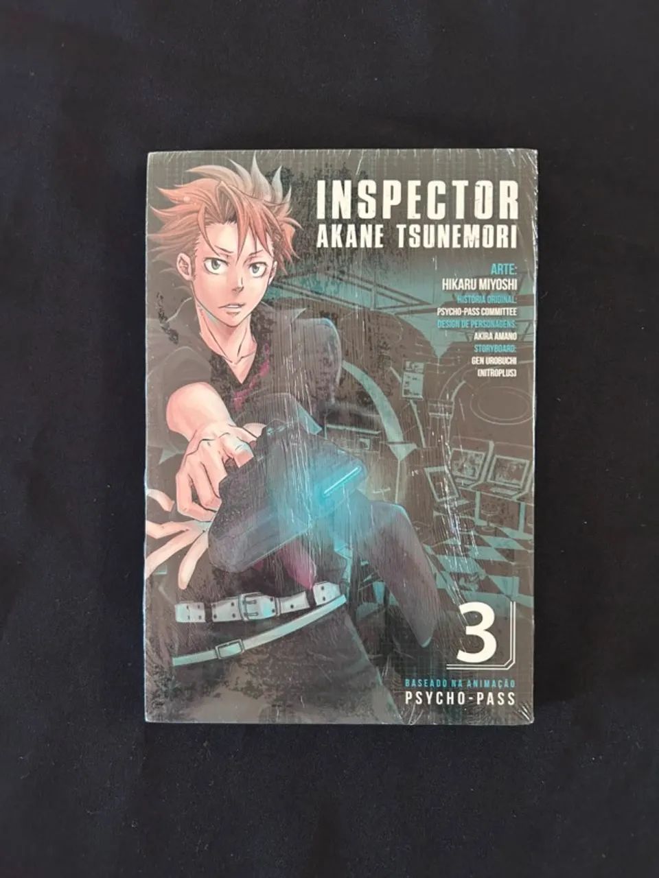 Mangá Psycho-Pass Inspector Akane Vol. 3 e 5