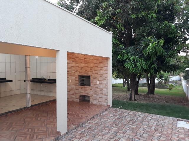 Excelente chácara dentro da cidade com asfalto na porta - Foto 17