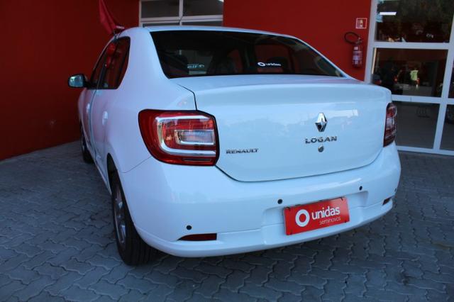 Renault Logan - Foto 8