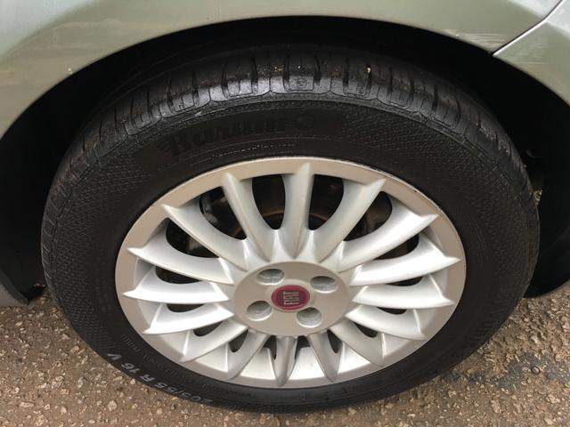 Fiat linea 2010 - Foto 17