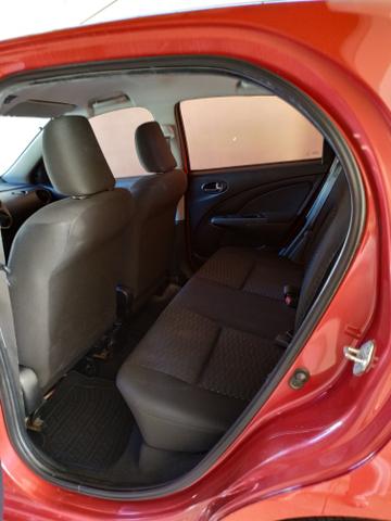 Toyota Etios X 1.3 Flex 2015 Completo - Foto 4
