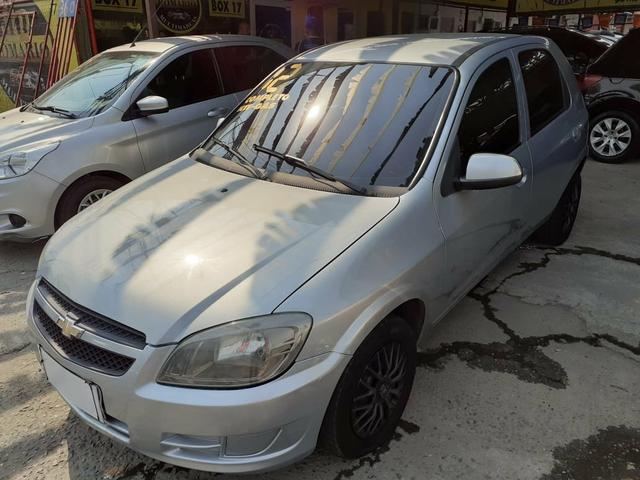 Celta lt 1.0 life/ completo 18.900