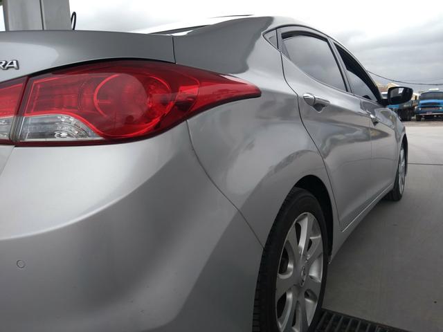 Elantra - Foto 3