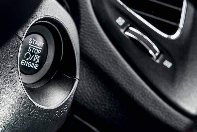 Jeep compass único dono km baixa garantia de fábrica - Foto 6