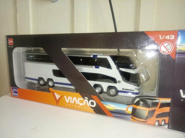 Miniaturas de onibus