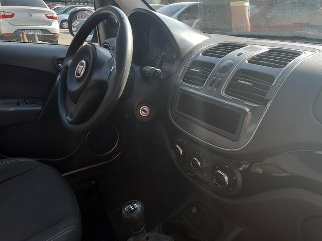 Grand Siena Attractive 1.0 2018 (Completão + Gnv) *48 x 919$ * Felipe !!!!! - Foto 4