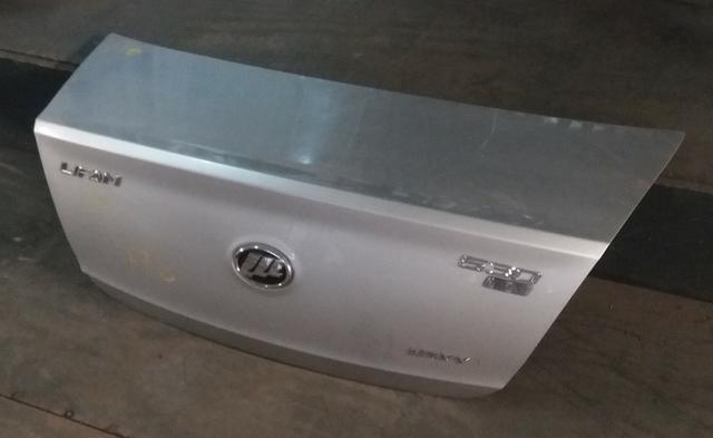 Tampa Traseira Lifan 530 2015