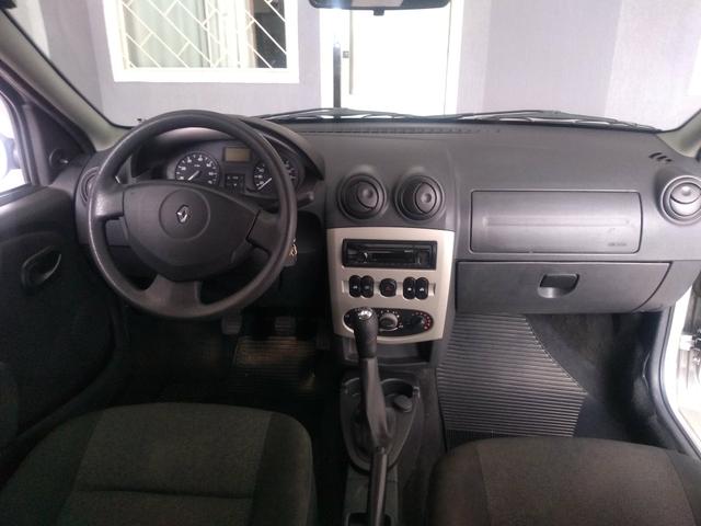 Renault Logan - Foto 5
