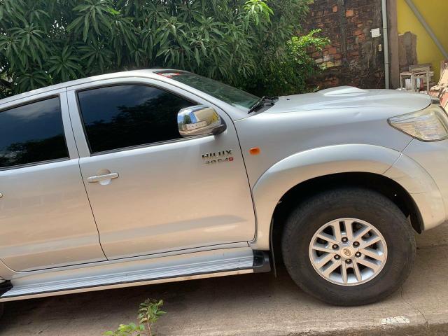 Hilux 2012 modelo 2013 só teve 2 proprietários - Foto 6