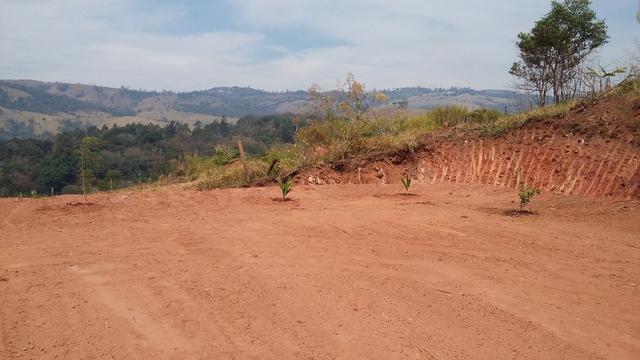 Chácara 1050m² - Foto 2