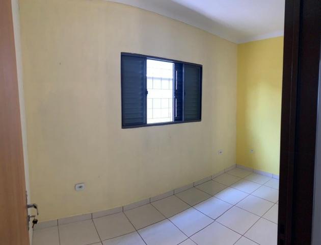 Casa com 2 Quartos - Terra Bonita Ibiporã-PR - Foto 3