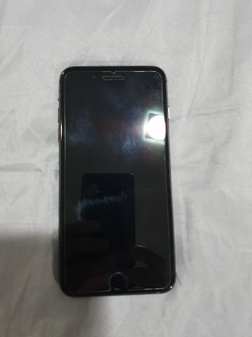 IPhone 8 Plus 64GB Tela 5.5" Câmera 12MP Frontal 7MP iOS 12 Cinza Espacial - Foto 2