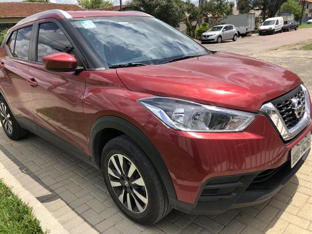 Kicks 2018 1.6 modelo S Flex Vermelho primeiro dono