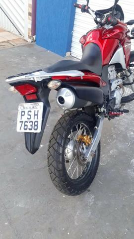 Vendo moto xre 300 ano 2015 nova nova sem detalhes - Foto 2