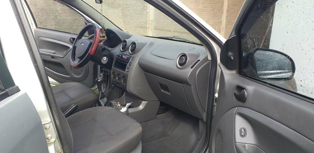 Ford Fiesta - Foto 3