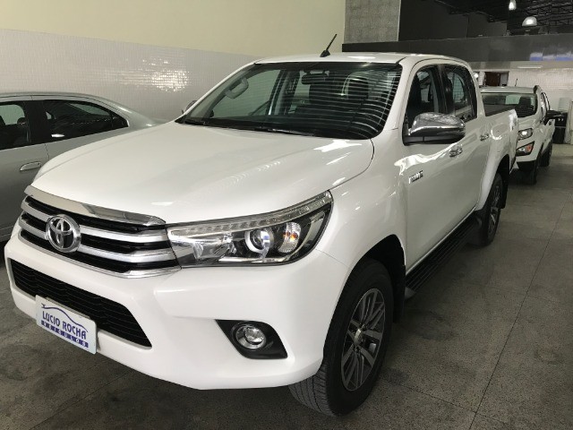 HILUX SRX 4X4 AUT. DIESEL 2018
