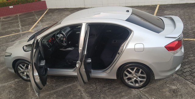 HONDA CITY VERSÃO EX 2011 COM KIT GÁS G5
