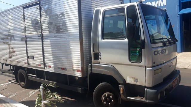 FORD CARGO 815S 2005