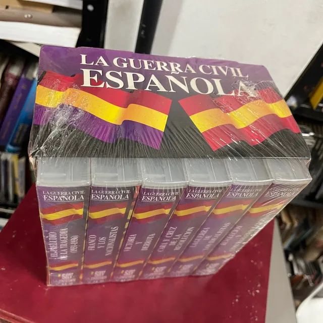 Coleção box 6 vhs la guerra espanola lacrado - Foto 2