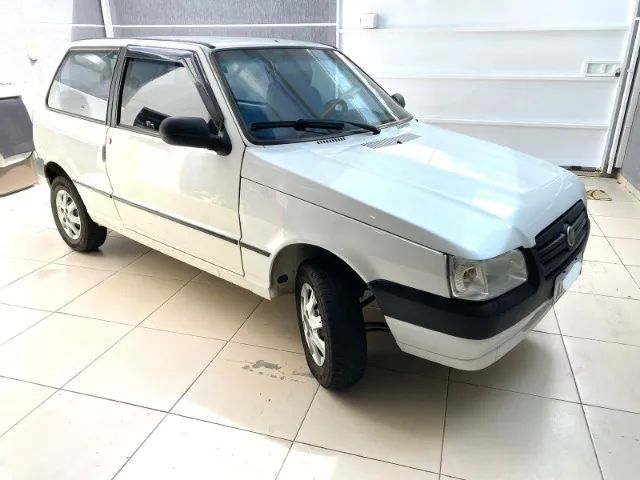 Fiat Uno Uno Mille Economy em Curitiba