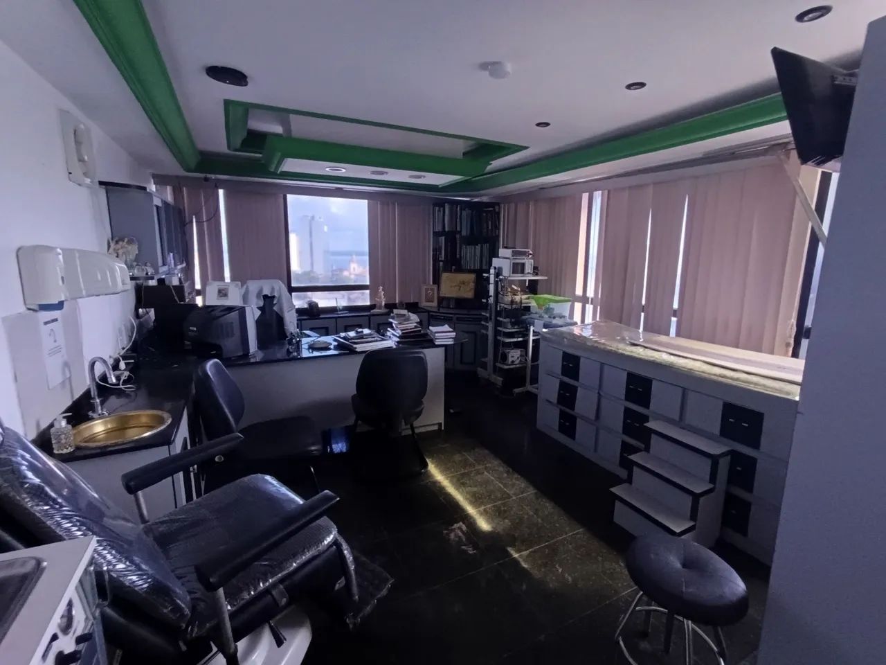 //Alugo Sala Comercial com 120 M2 no Rio Negro Center  - Foto 7