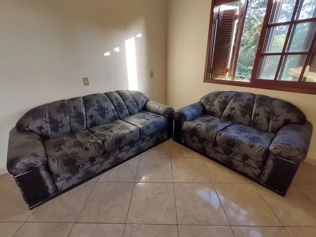 Sofá dois e três lugares 