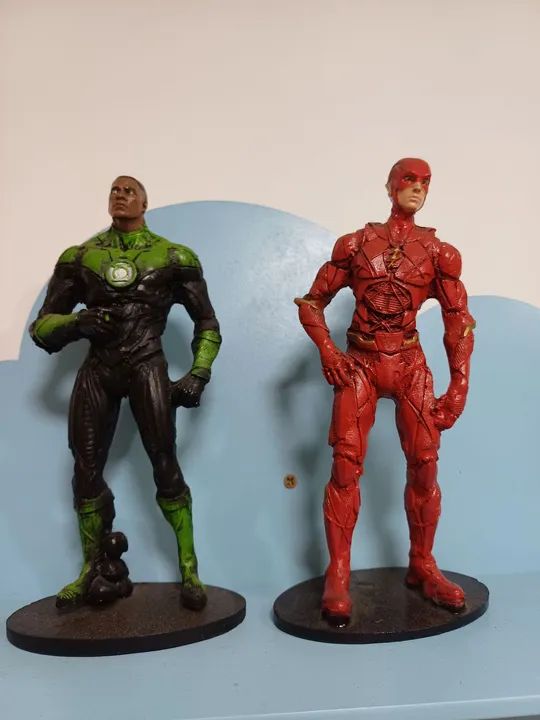 Bonecos Flash, Lanterna Verde e Mulher Maravilha - Decoração para Casa