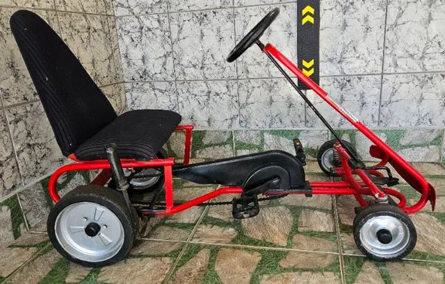 Pedal kart kartbike  com rodas de borrachas em ótimo estado