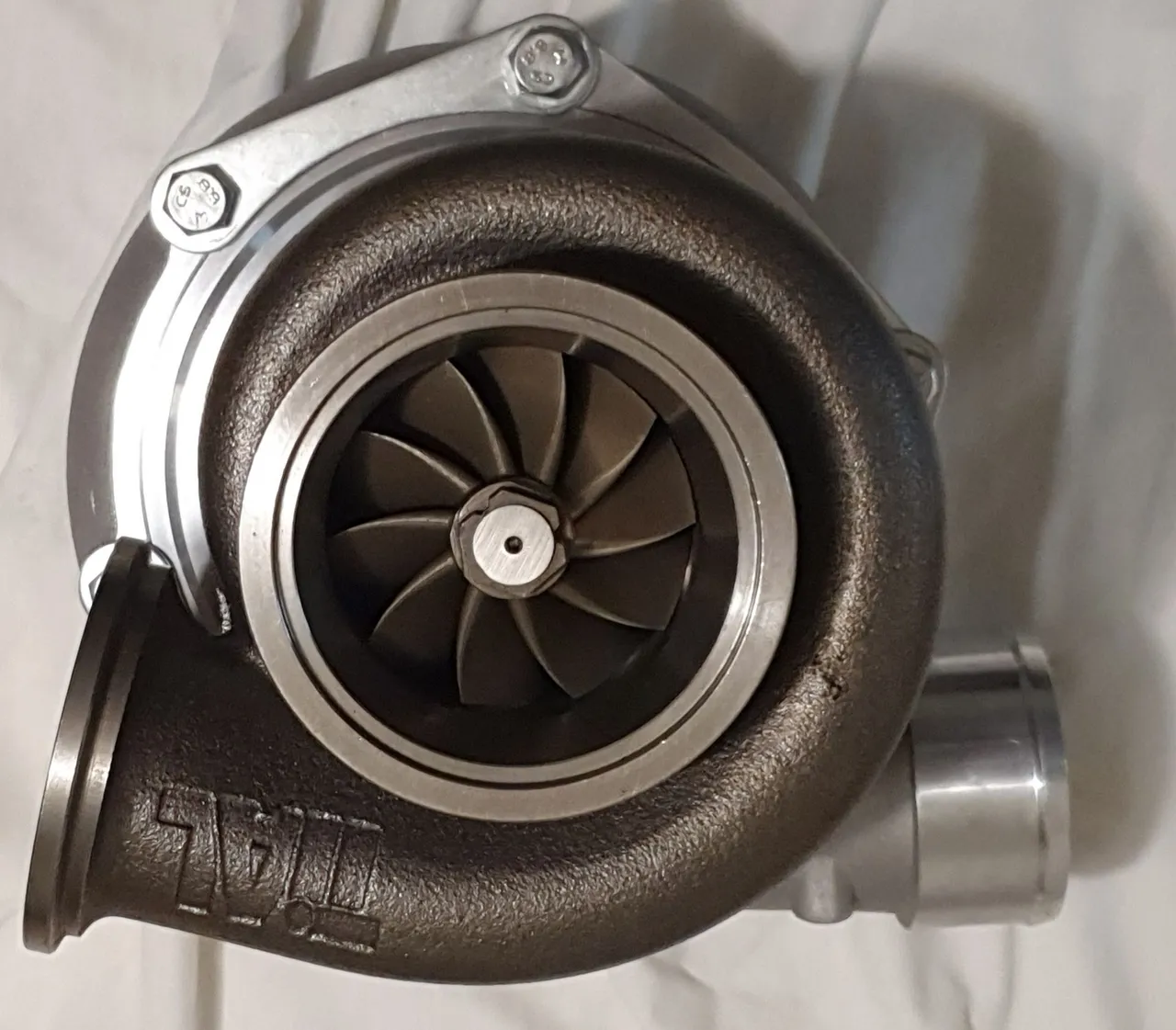 Turbina Garrett Motion GTX 3582R A/R 0.83 851154-5004S